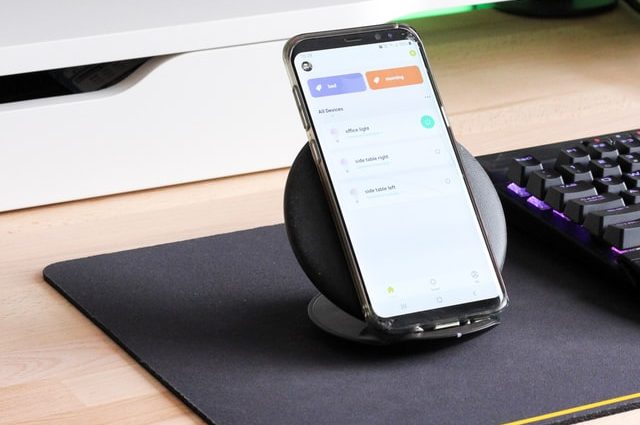 Zur passenden Home Office Einrichtung gehört ein passendes VoIP Telefon
